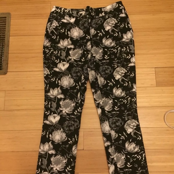 Cynthia Rowley Pants - Picture 4 of 7